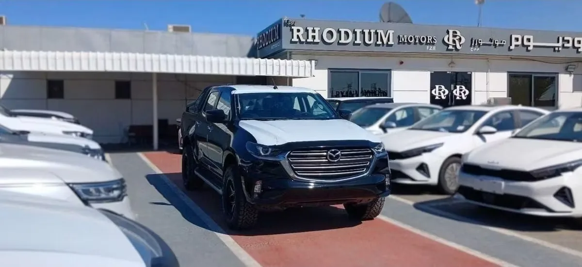 Mazda BT-50 2024 из ОАЭ — купить под ключ