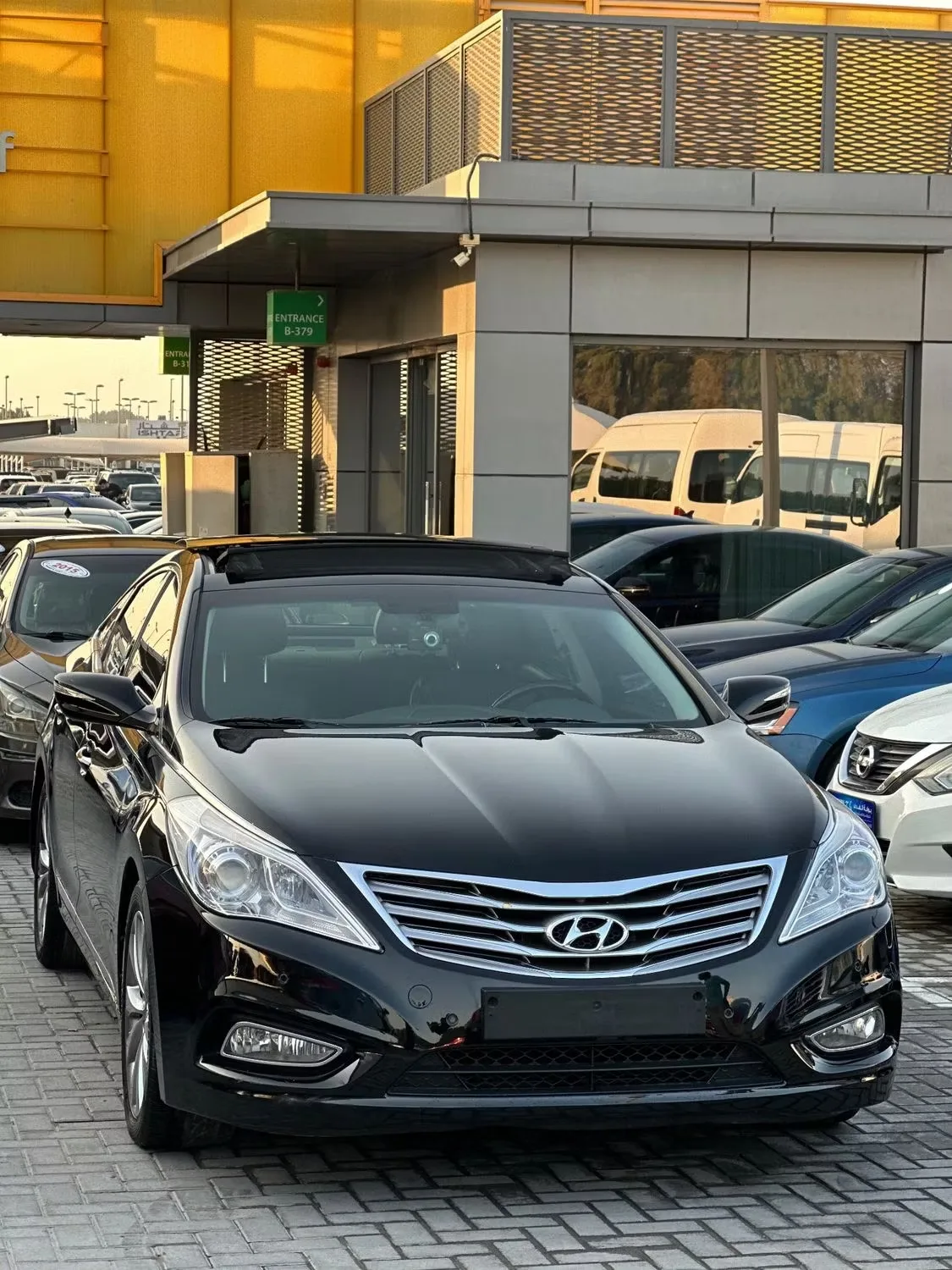 Hyundai Grandeur 2013 из ОАЭ — купить под ключ