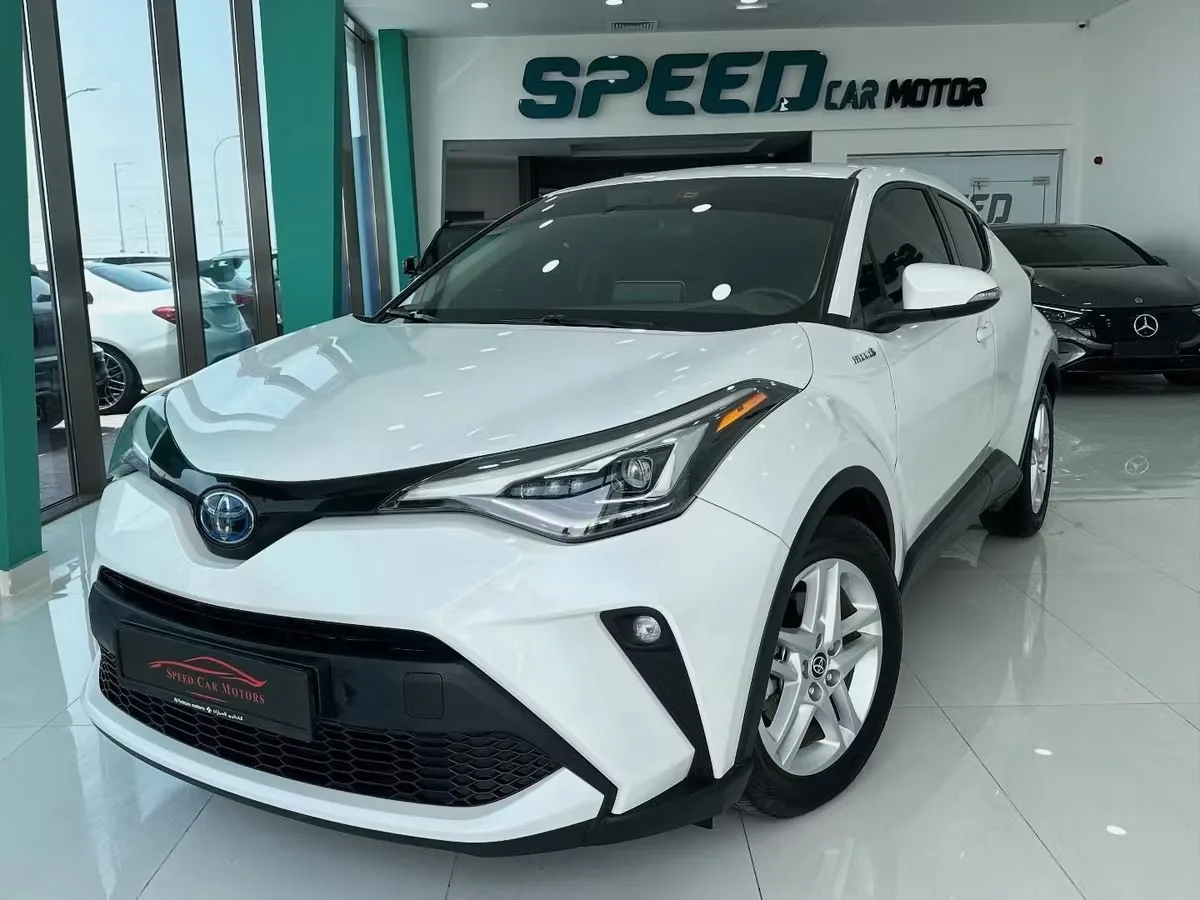 Toyota C-HR 2023 из ОАЭ — купить под ключ