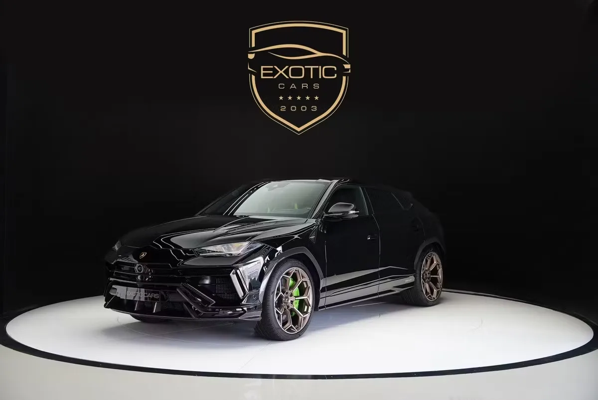 Lamborghini Urus 2024 из ОАЭ — купить под ключ