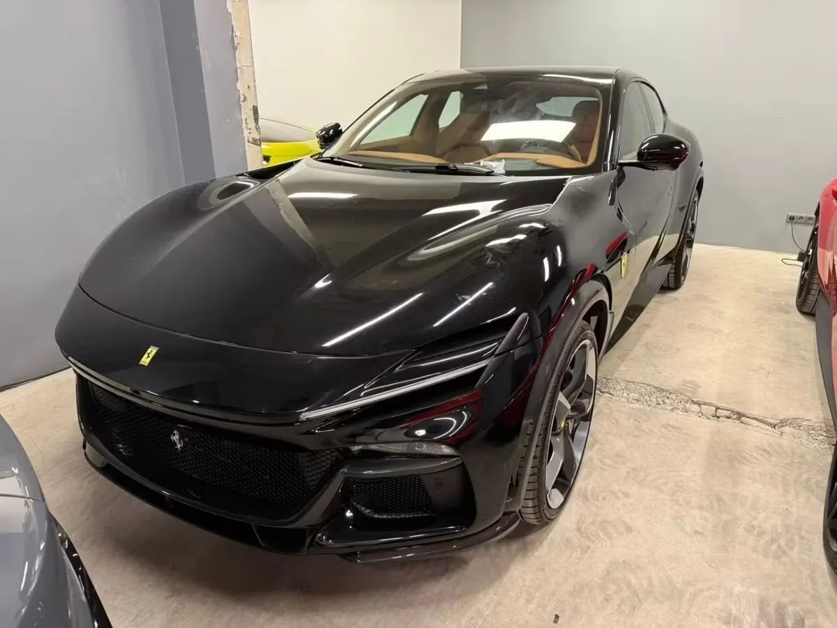 Ferrari Purosangue 2025 из ОАЭ — купить под ключ