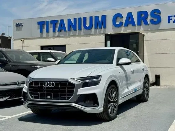 Audi Q8 2023 из ОАЭ — купить под ключ