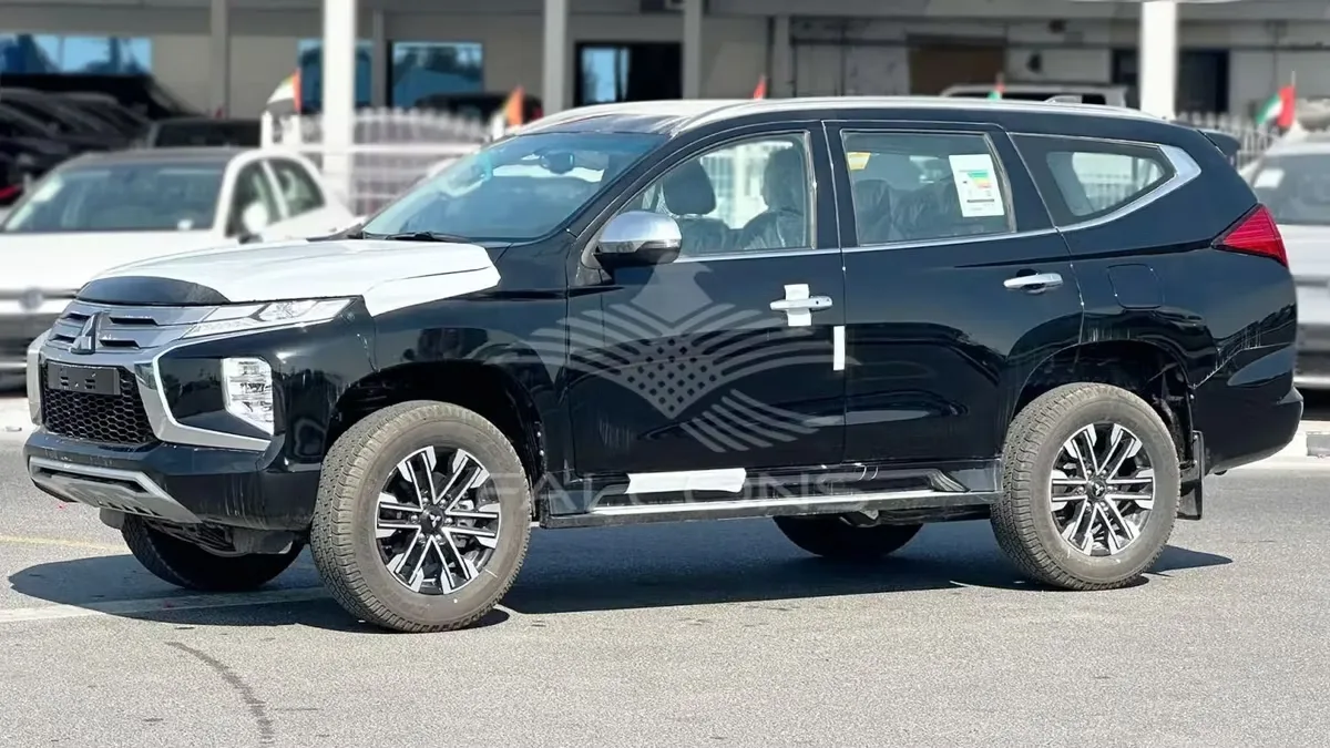 Mitsubishi Montero Sport 2023 из ОАЭ — купить под ключ