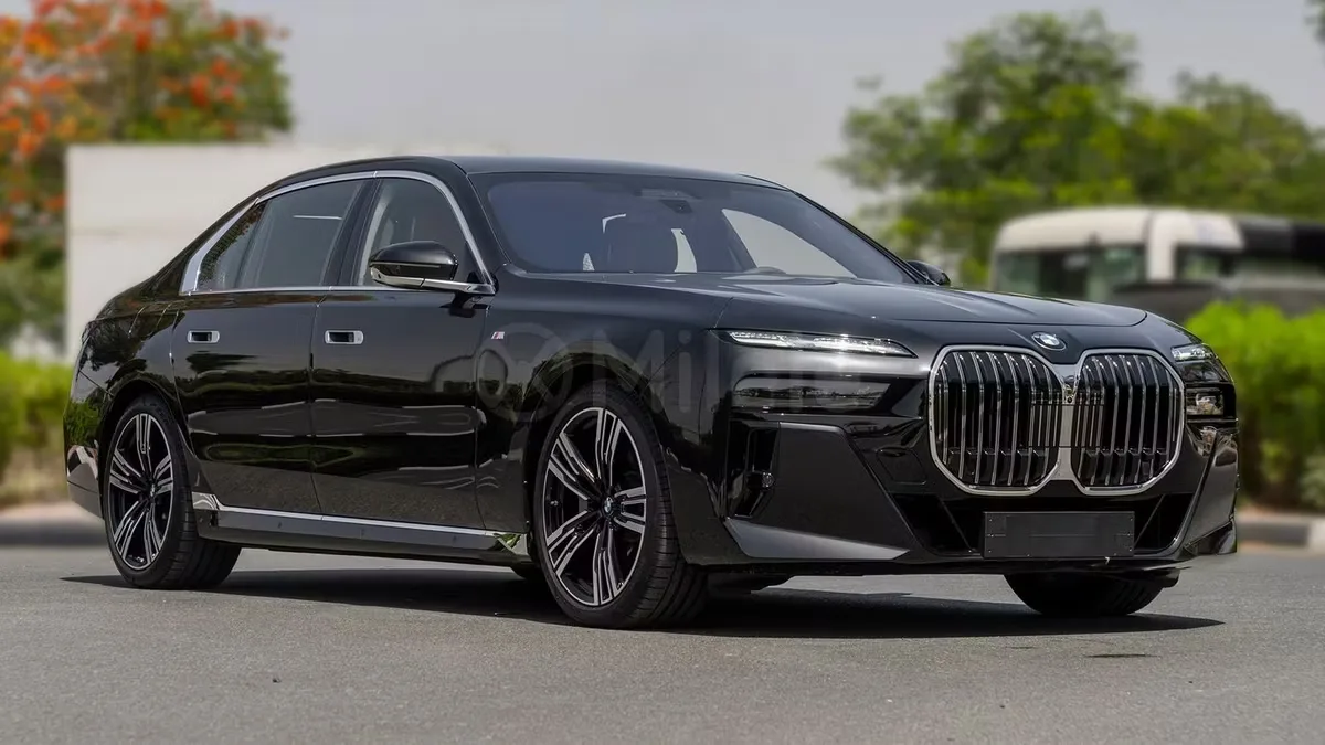 BMW 7 Series 2025 из ОАЭ — купить под ключ