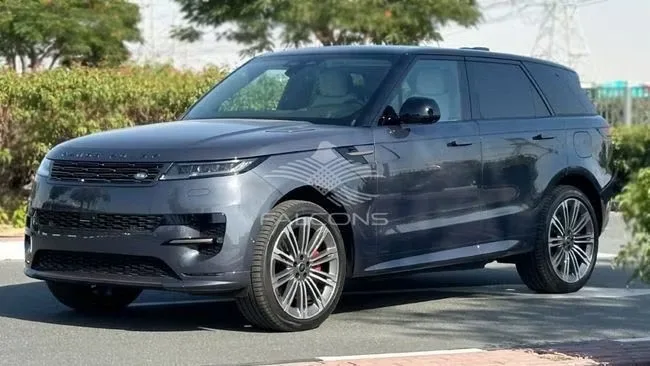 Land Rover Range Rover 2024 из ОАЭ — купить под ключ