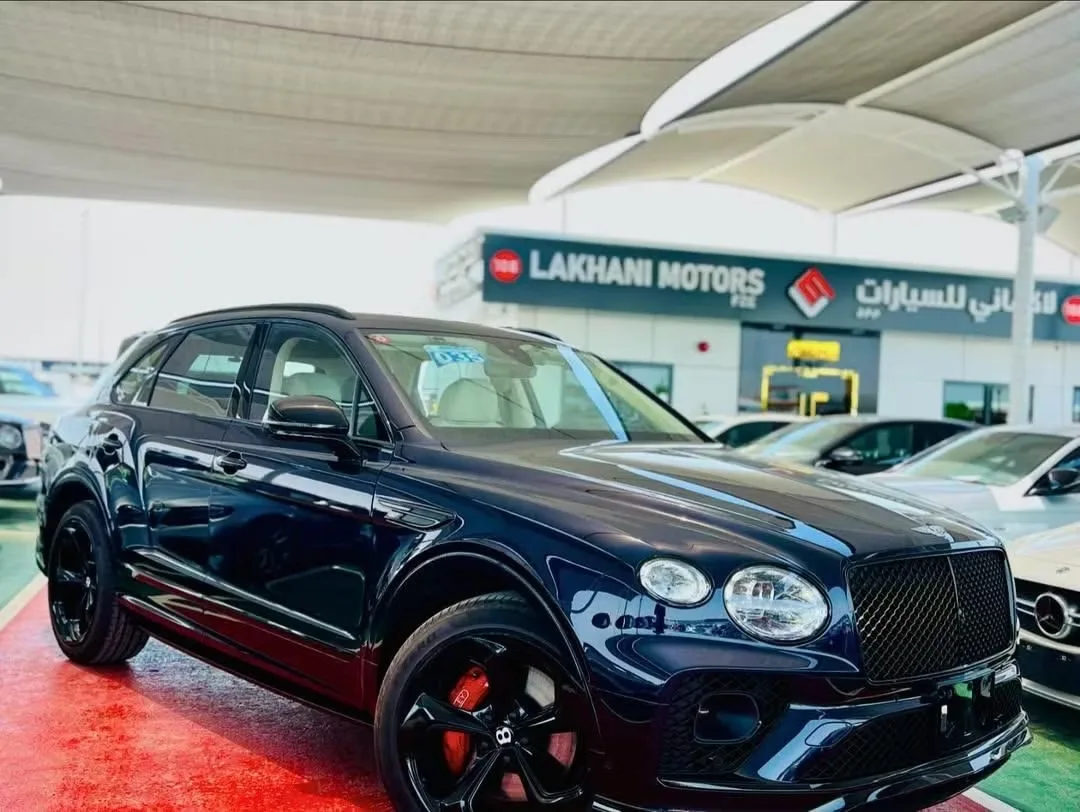 Bentley Bentayga 2023 из ОАЭ — купить под ключ
