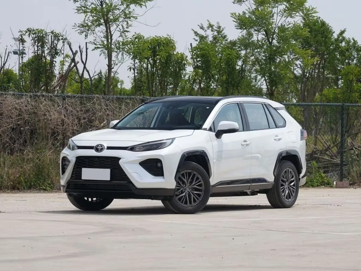 Toyota Wildlander 2024 из ОАЭ — купить под ключ