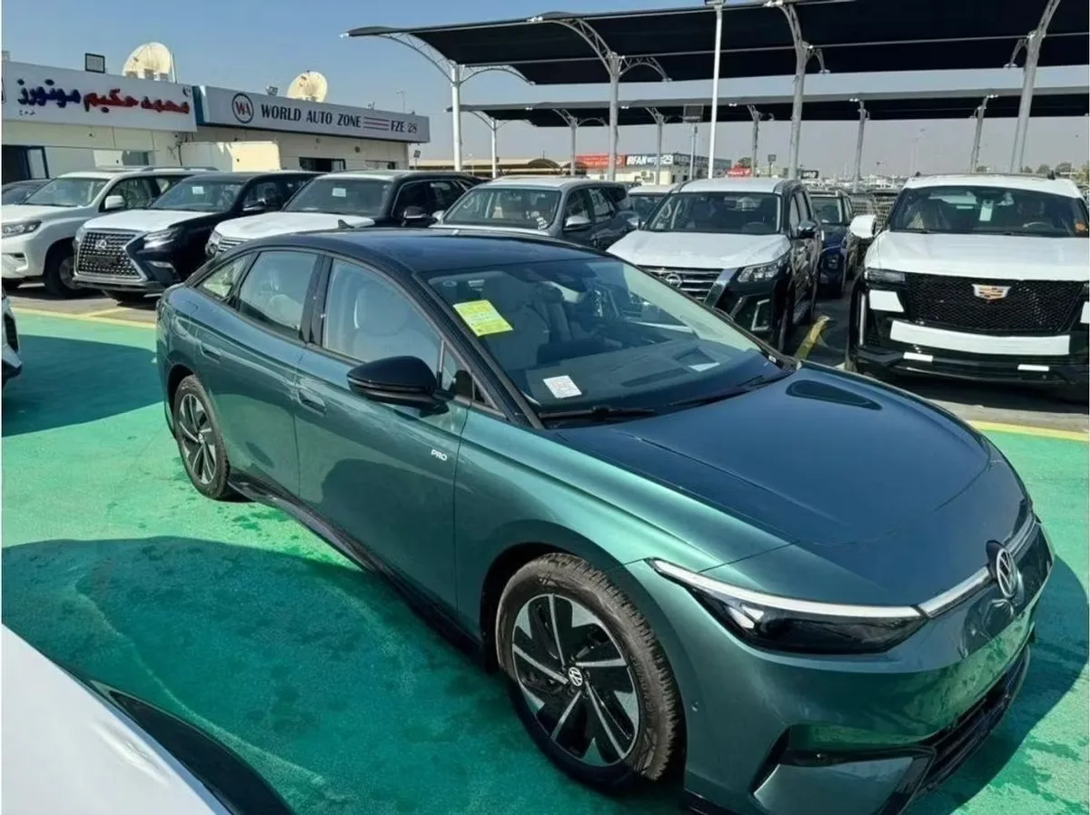Volkswagen ID.7 2024 из ОАЭ — купить под ключ
