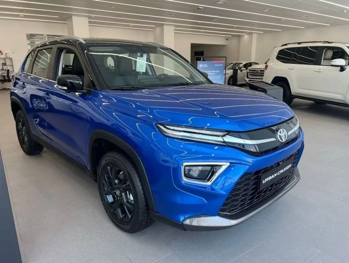 Toyota Urban Cruiser 2023 из ОАЭ — купить под ключ