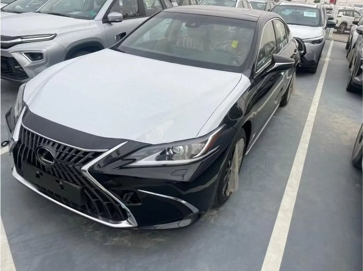 Lexus ES 2024 из ОАЭ — купить под ключ