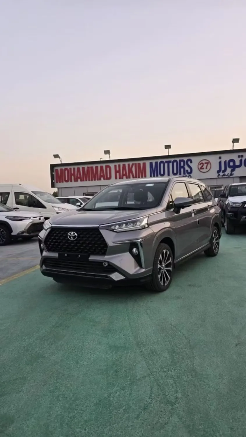 Toyota Veloz 2025 из ОАЭ — купить под ключ