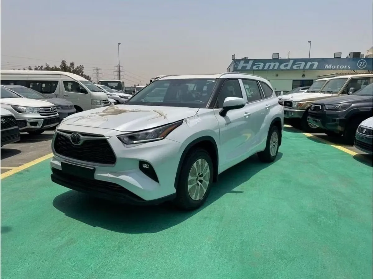 Toyota Highlander 2024 из ОАЭ — купить под ключ