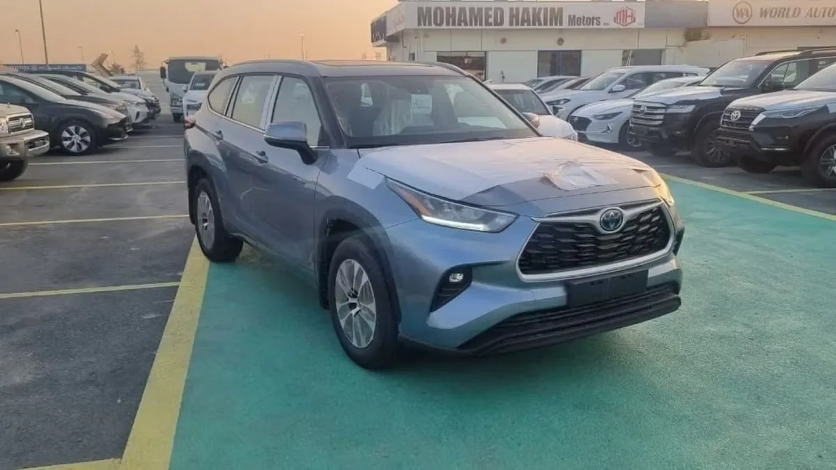 Toyota Highlander 2024 из ОАЭ — купить под ключ