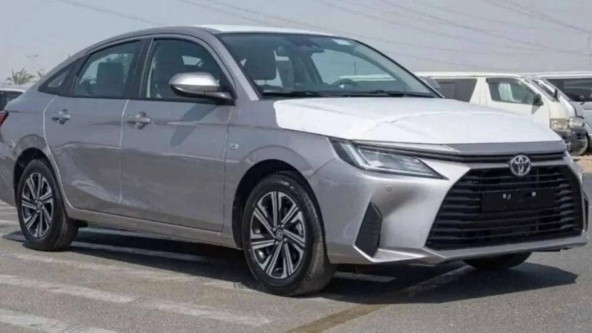Toyota Yaris 2025 из ОАЭ — купить под ключ