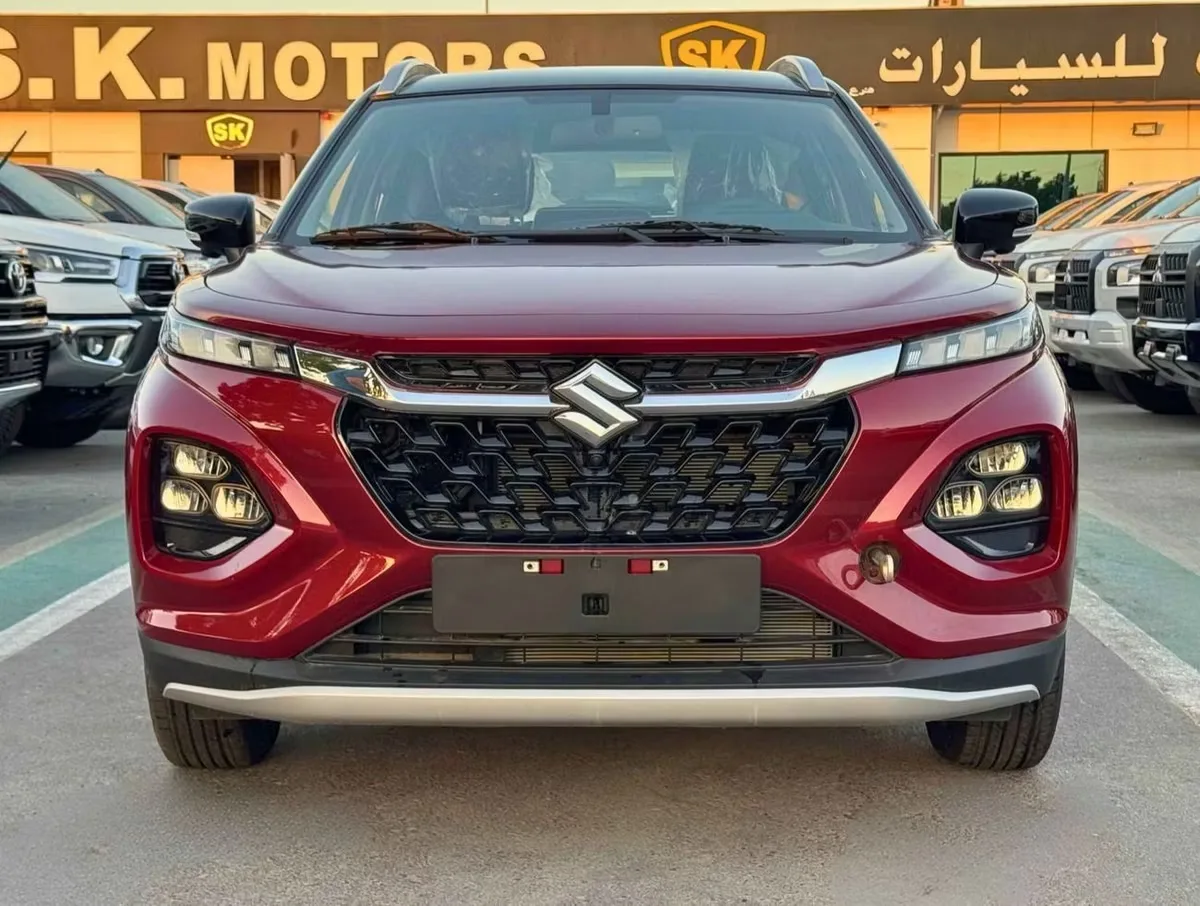Suzuki Fronx 2025 из ОАЭ — купить под ключ