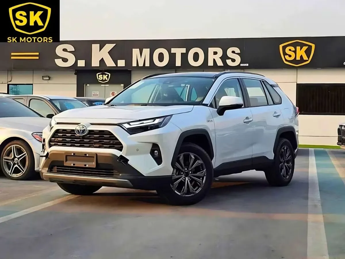 Toyota RAV4 2025 из ОАЭ — купить под ключ