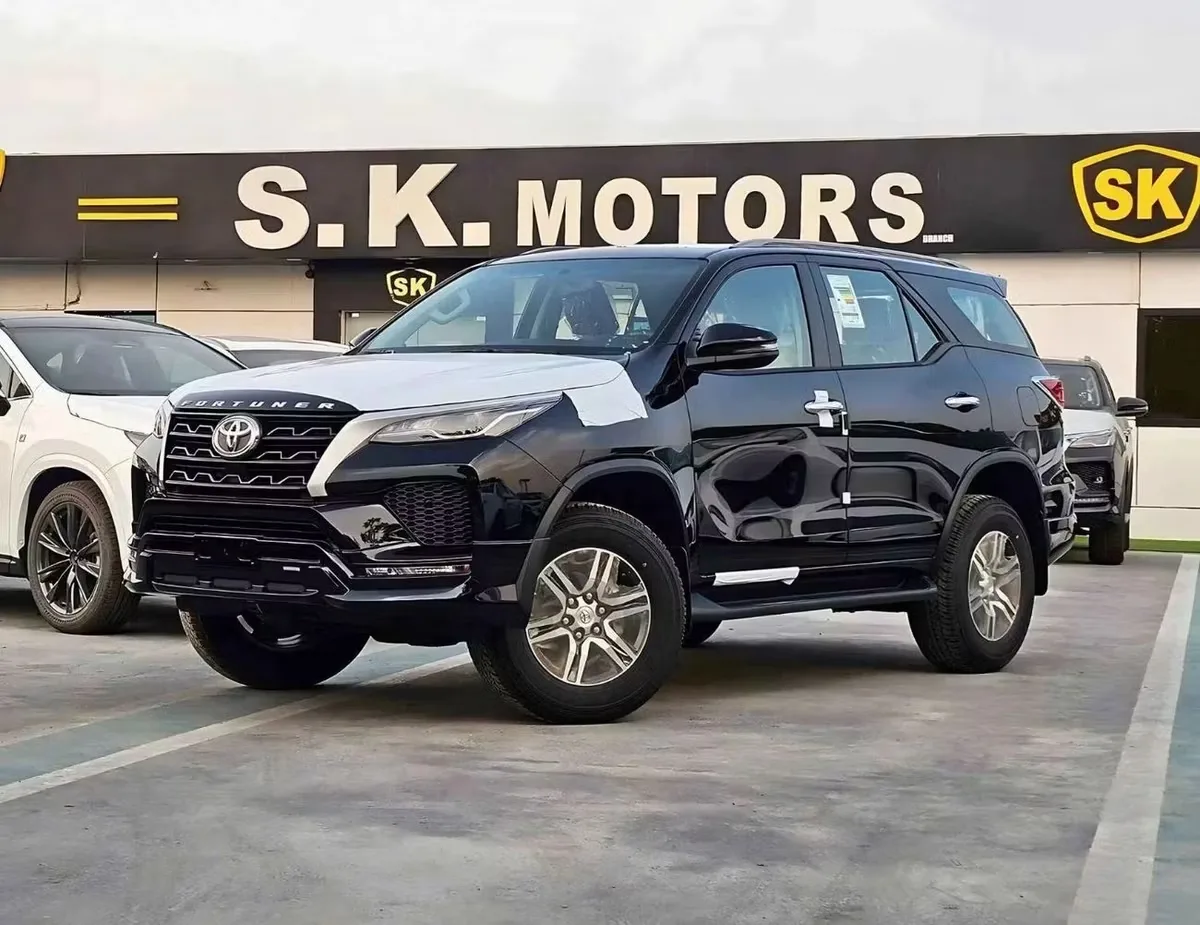 Toyota Fortuner 2025 из ОАЭ — купить под ключ