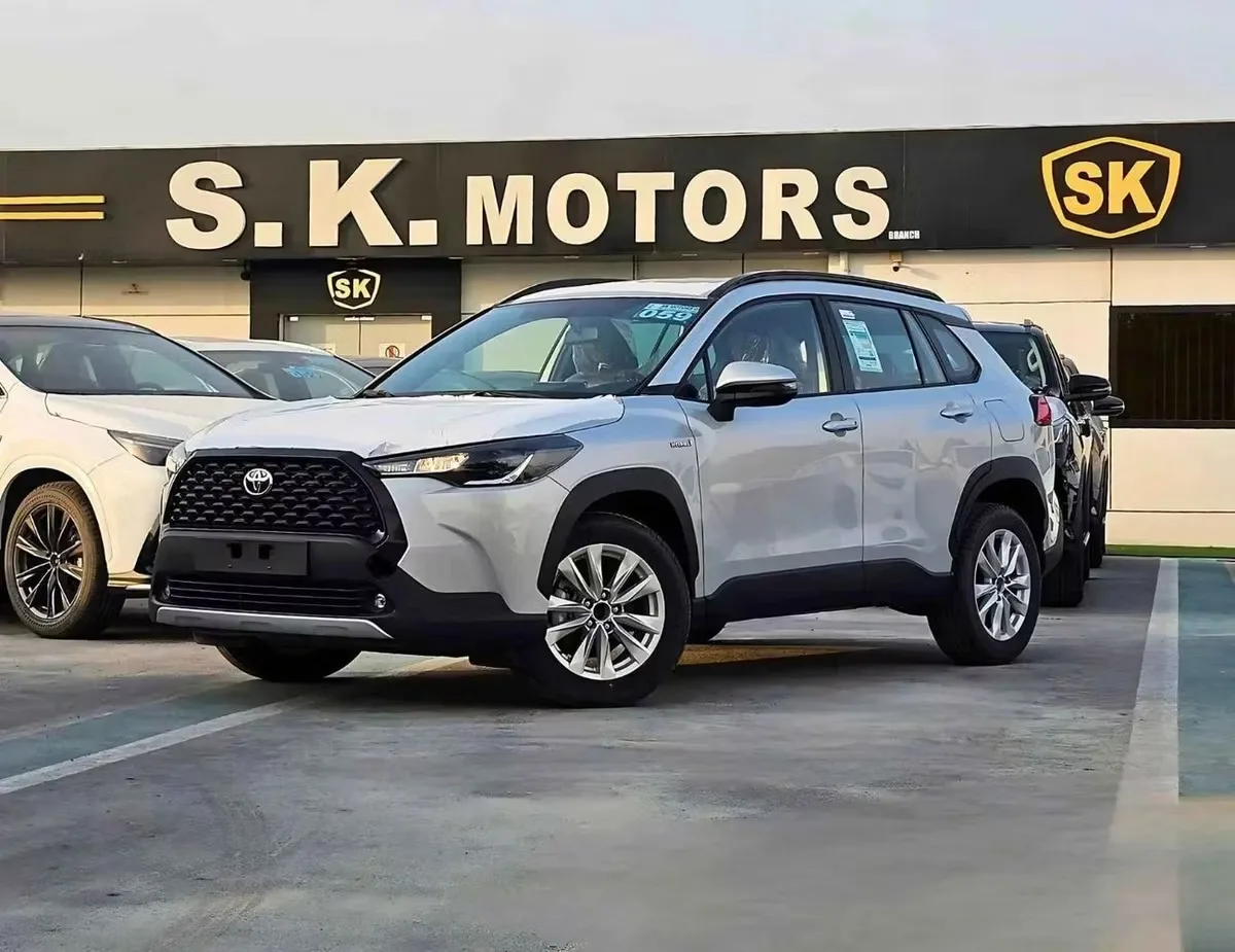 Toyota Corolla Cross 2024 из ОАЭ — купить под ключ