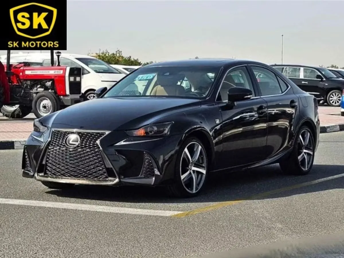 Lexus IS 2019 из ОАЭ — купить под ключ