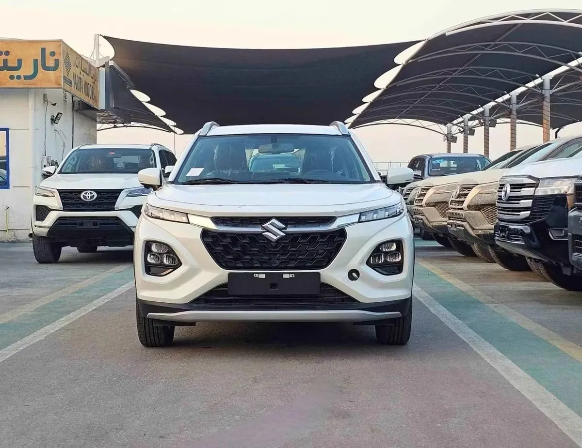 Suzuki Fronx 2025 из ОАЭ — купить под ключ