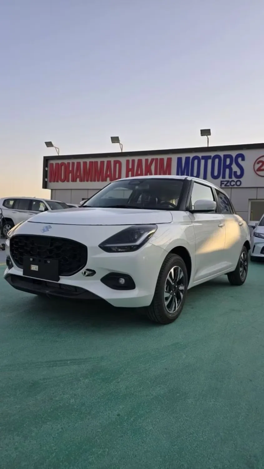 Suzuki Swift 2025 из ОАЭ — купить под ключ