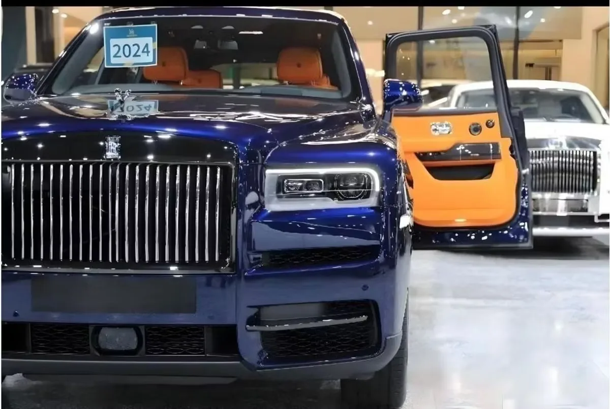 Rolls-Royce Cullinan 2024 из ОАЭ — купить под ключ