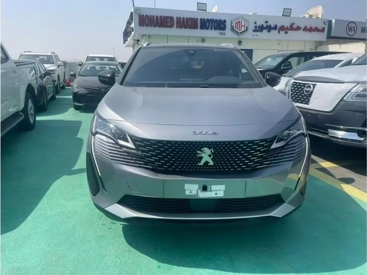 Peugeot 3008 2024 из ОАЭ — купить под ключ