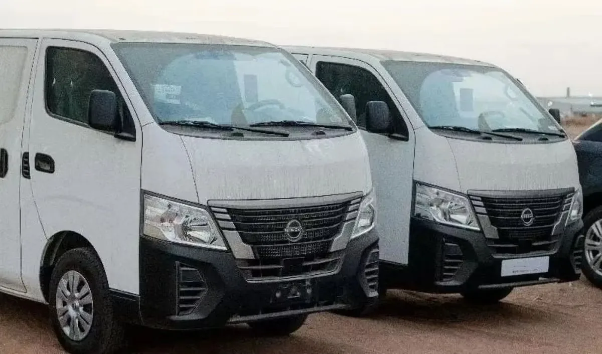 Nissan NV350 Caravan 2023 из ОАЭ — купить под ключ
