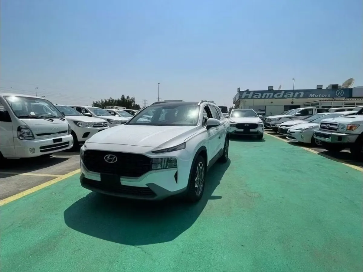 Hyundai Santa Fe 2023 из ОАЭ — купить под ключ
