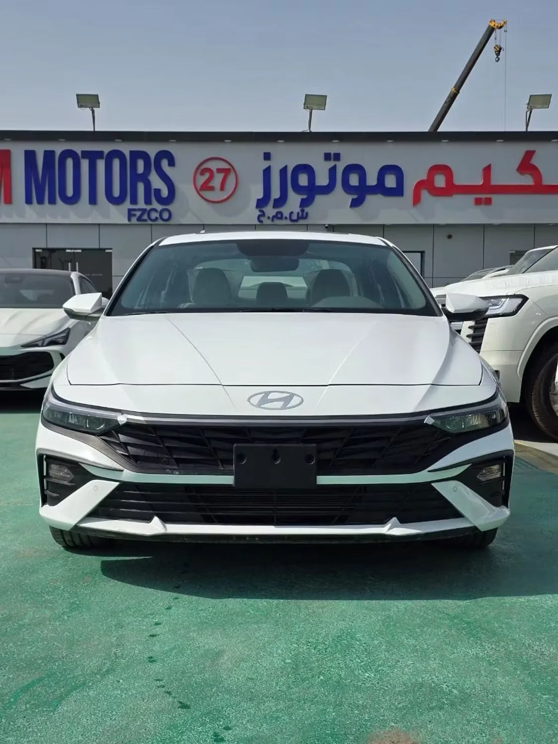 Hyundai Elantra 2024 из ОАЭ — купить под ключ