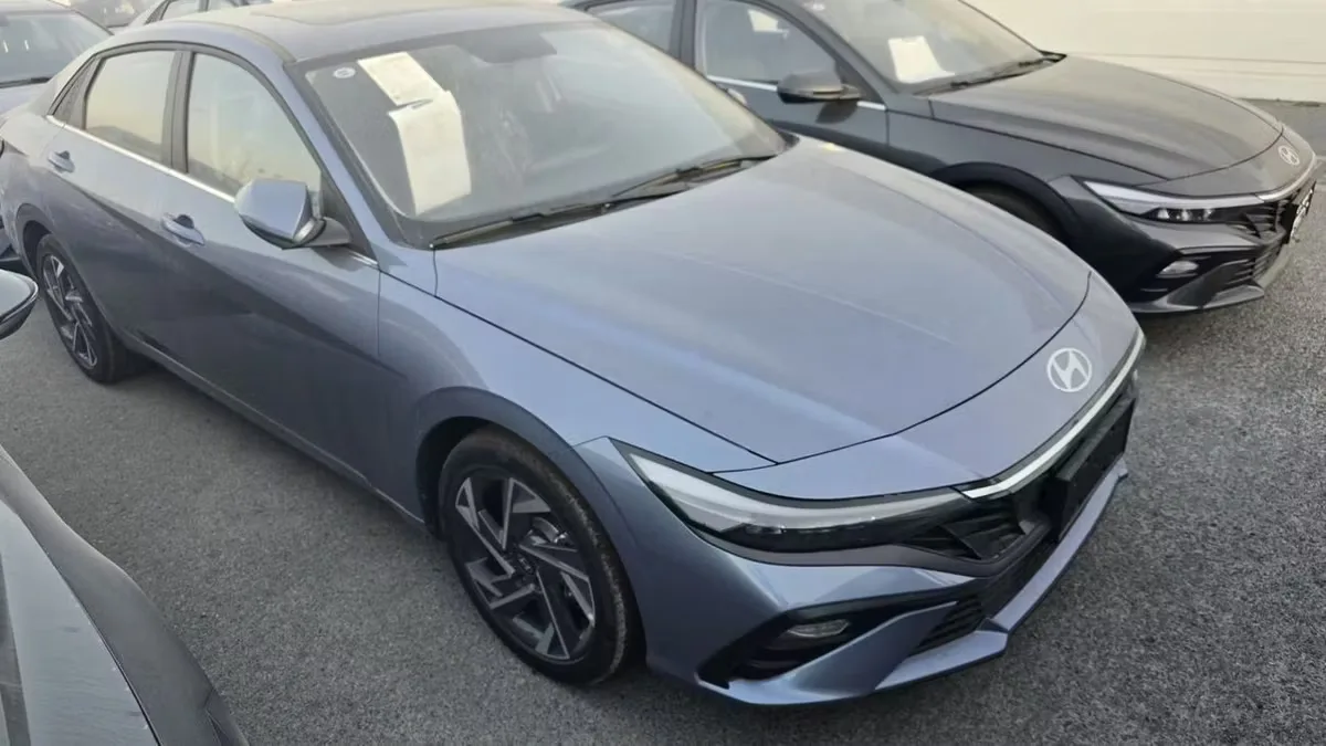 Hyundai Elantra 2025 из ОАЭ — купить под ключ