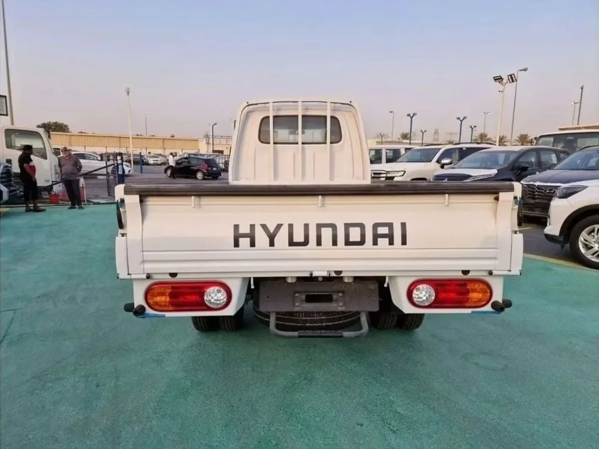 Hyundai H-1 2021 из ОАЭ — купить под ключ