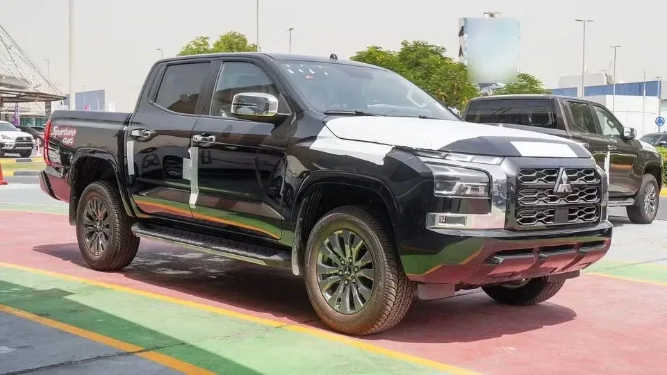 Mitsubishi L200 2025 из ОАЭ — купить под ключ