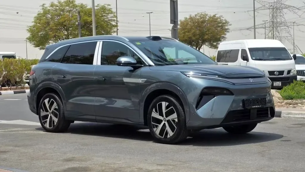 BYD Tang L 2025 из ОАЭ — купить под ключ