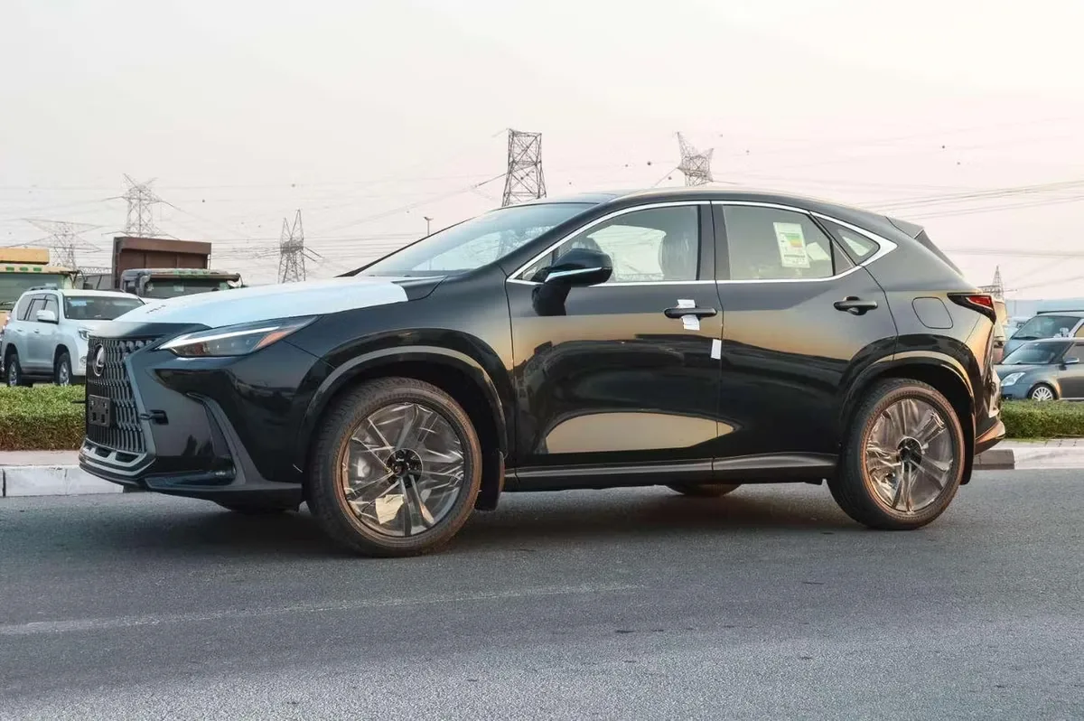 Lexus NX 2025 из ОАЭ — купить под ключ