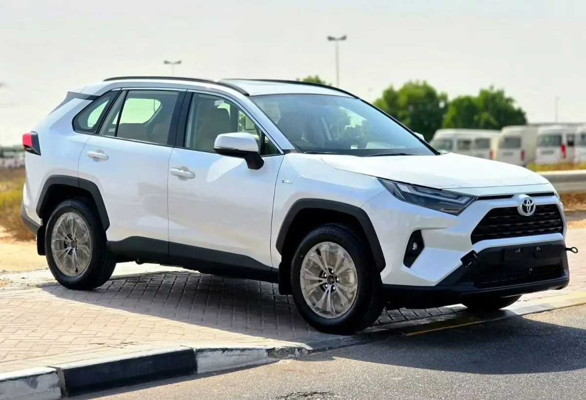 Toyota RAV4 2025 из ОАЭ — купить под ключ