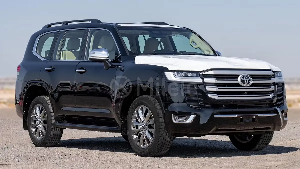 Toyota Land Cruiser 2025 из ОАЭ — купить под ключ