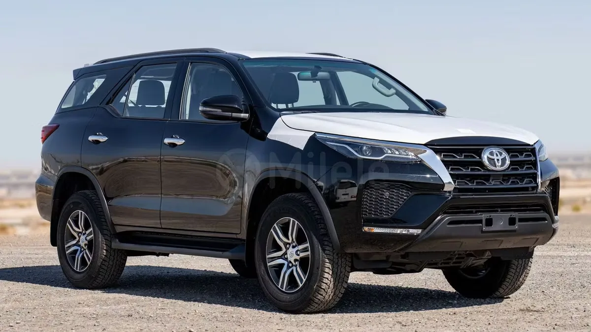Toyota Fortuner 2025 из ОАЭ — купить под ключ