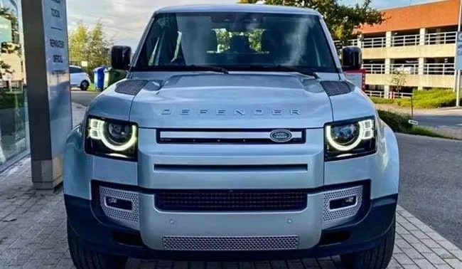 Land Rover Defender 2022 из ОАЭ — купить под ключ