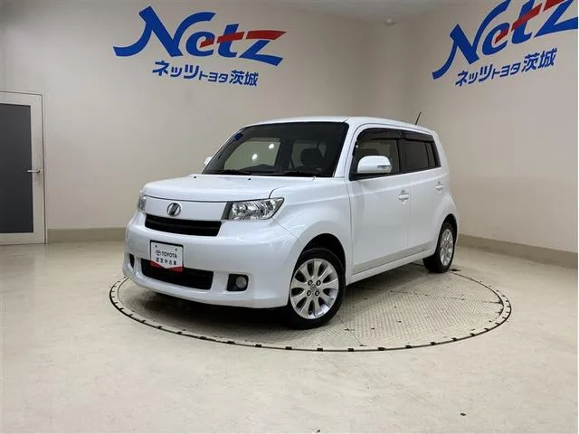 Toyota bB 2015 из Японии — купить под ключ