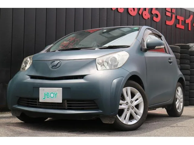 Toyota IQ 2010 из Японии — купить под ключ
