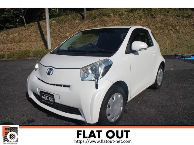 Toyota IQ 2009 из Японии — купить под ключ