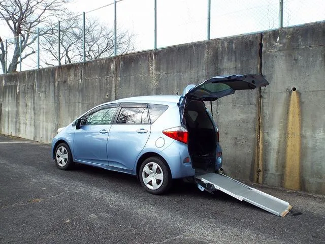 Toyota RACTIS 2011 из Японии — купить под ключ