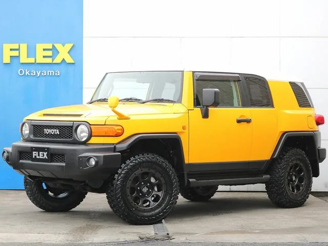 Toyota FJ 2011 из Японии — купить под ключ