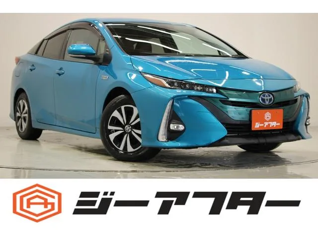 Toyota PRIUS 2017 из Японии — купить под ключ