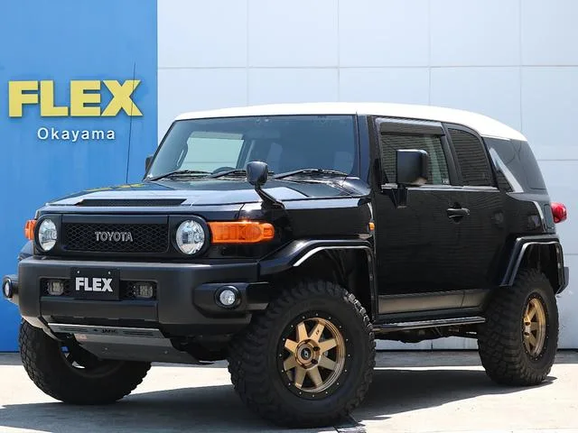 Toyota FJ 2017 из Японии — купить под ключ