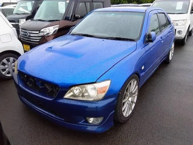 Toyota ALTEZZA 1999 из Японии — купить под ключ