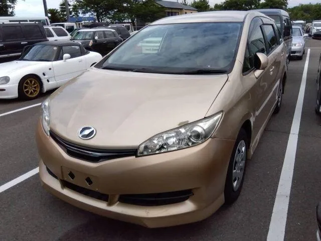 Toyota WISH 2014 из Японии — купить под ключ