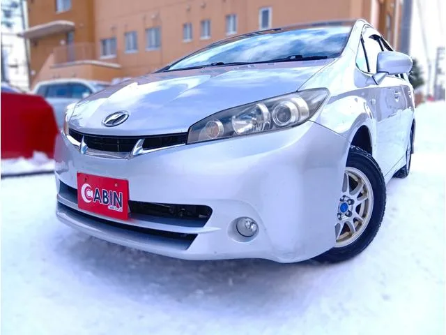 Toyota WISH 2010 из Японии — купить под ключ