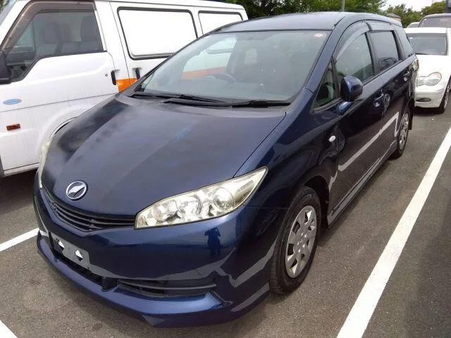 Toyota WISH 2010 из Японии — купить под ключ